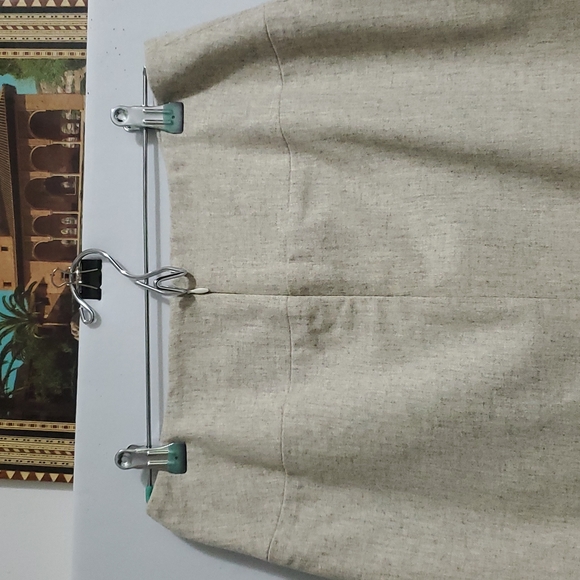 Banana Republic Ivory Slit Staight Skirt - Picture 8 of 10